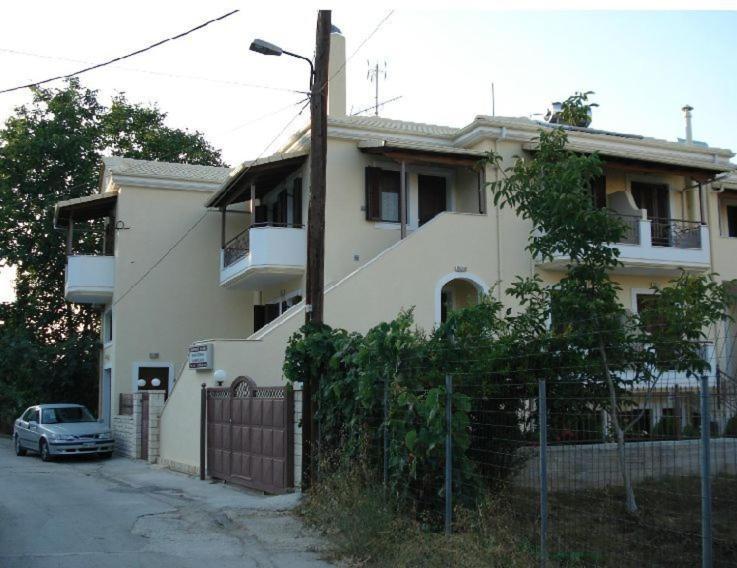 סיבוטה Villa Karolina Tsogkas מראה חיצוני תמונה
